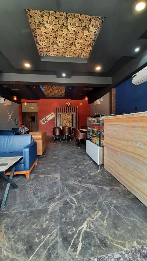 Hotel Ventures Inn Амритсар Екстериор снимка