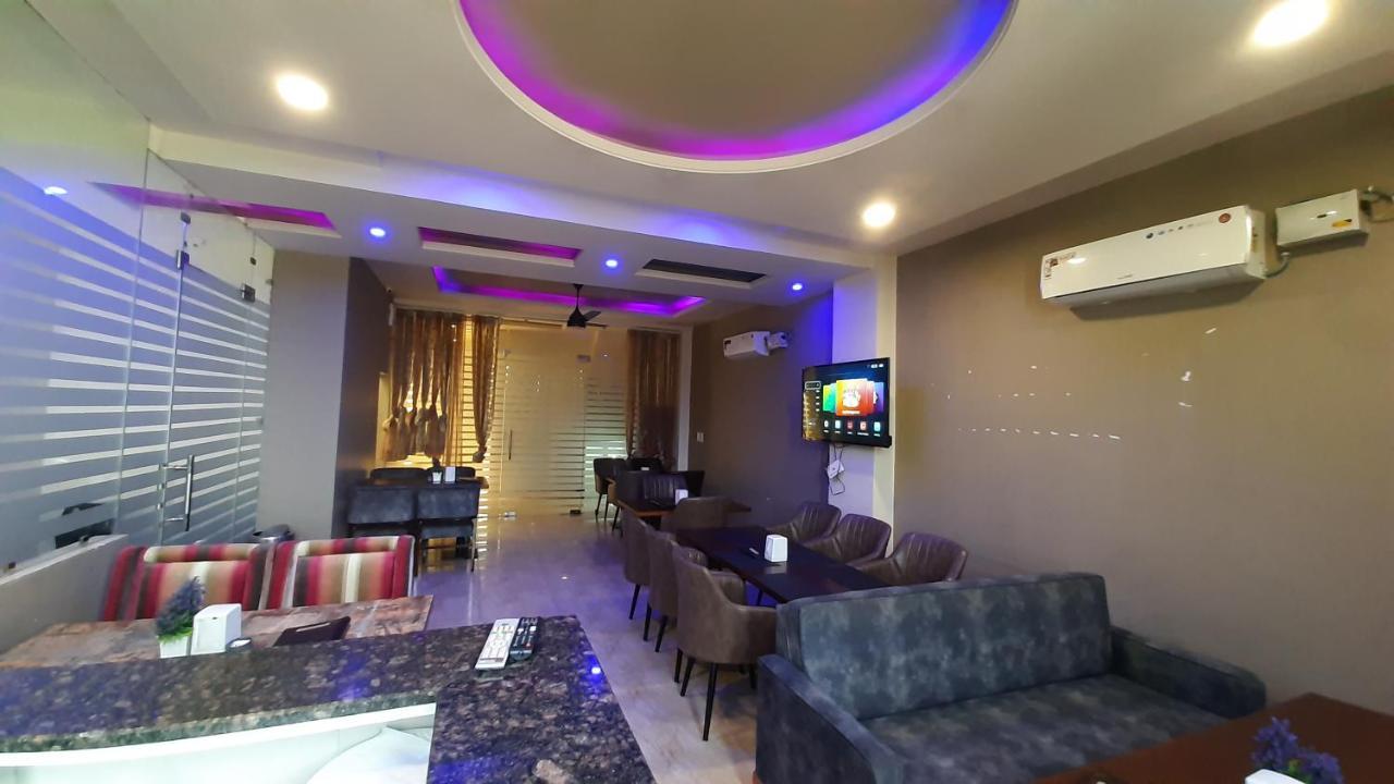 Hotel Ventures Inn Амритсар Екстериор снимка